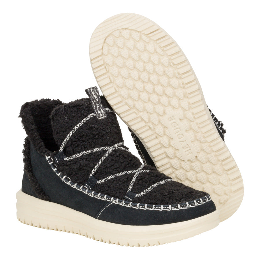  Camden Suede Cozy - Black