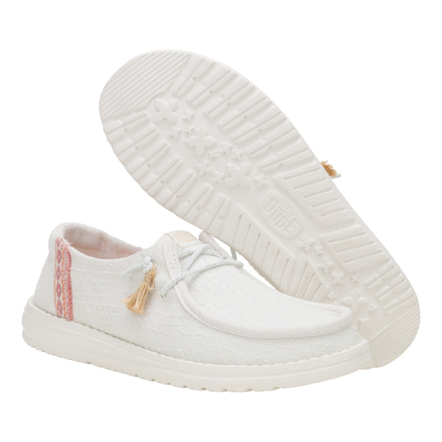  Wendy Perf Canvas - White