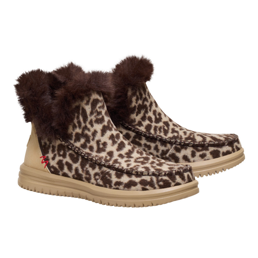  Camden Brushed Leopard Cozy - Leopard
