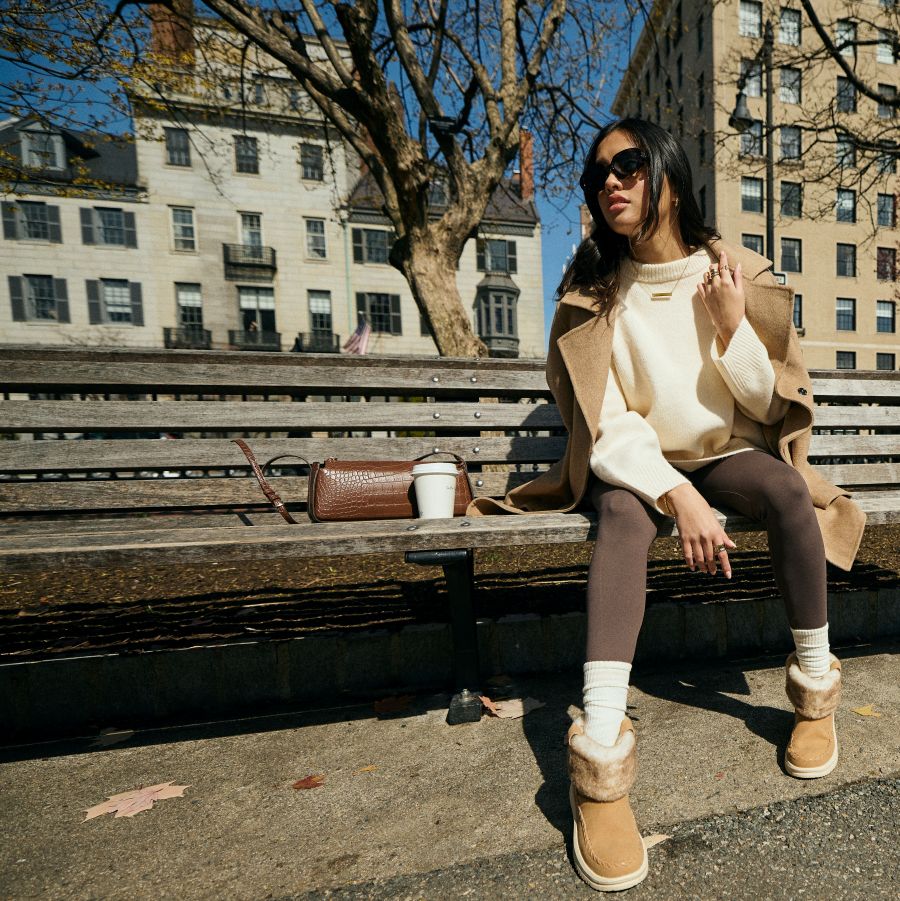  Camden Cuff Classic Cozy - Cognac