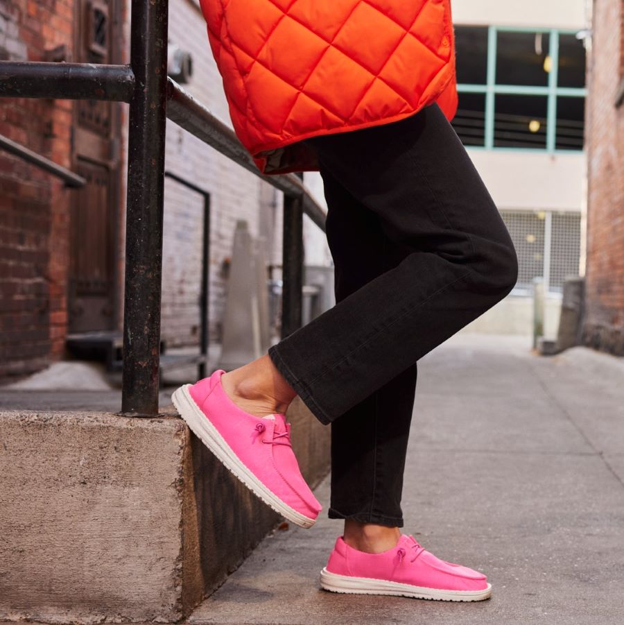  Wendy Stretch Canvas - Neon Pink